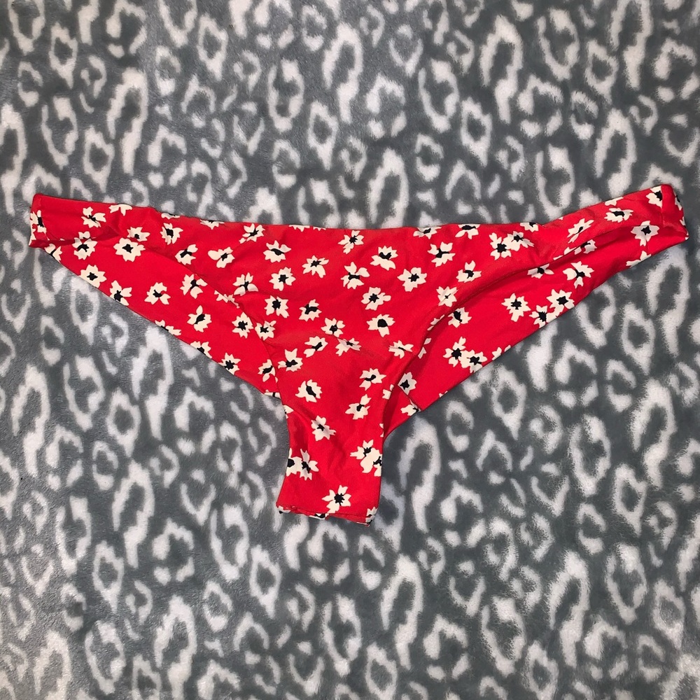 Billabong bottoms!